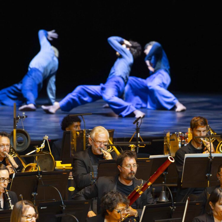 LES NOUVEAUX MONDES - Divertimento - Zahia Ziouani - Mourad Merzouki